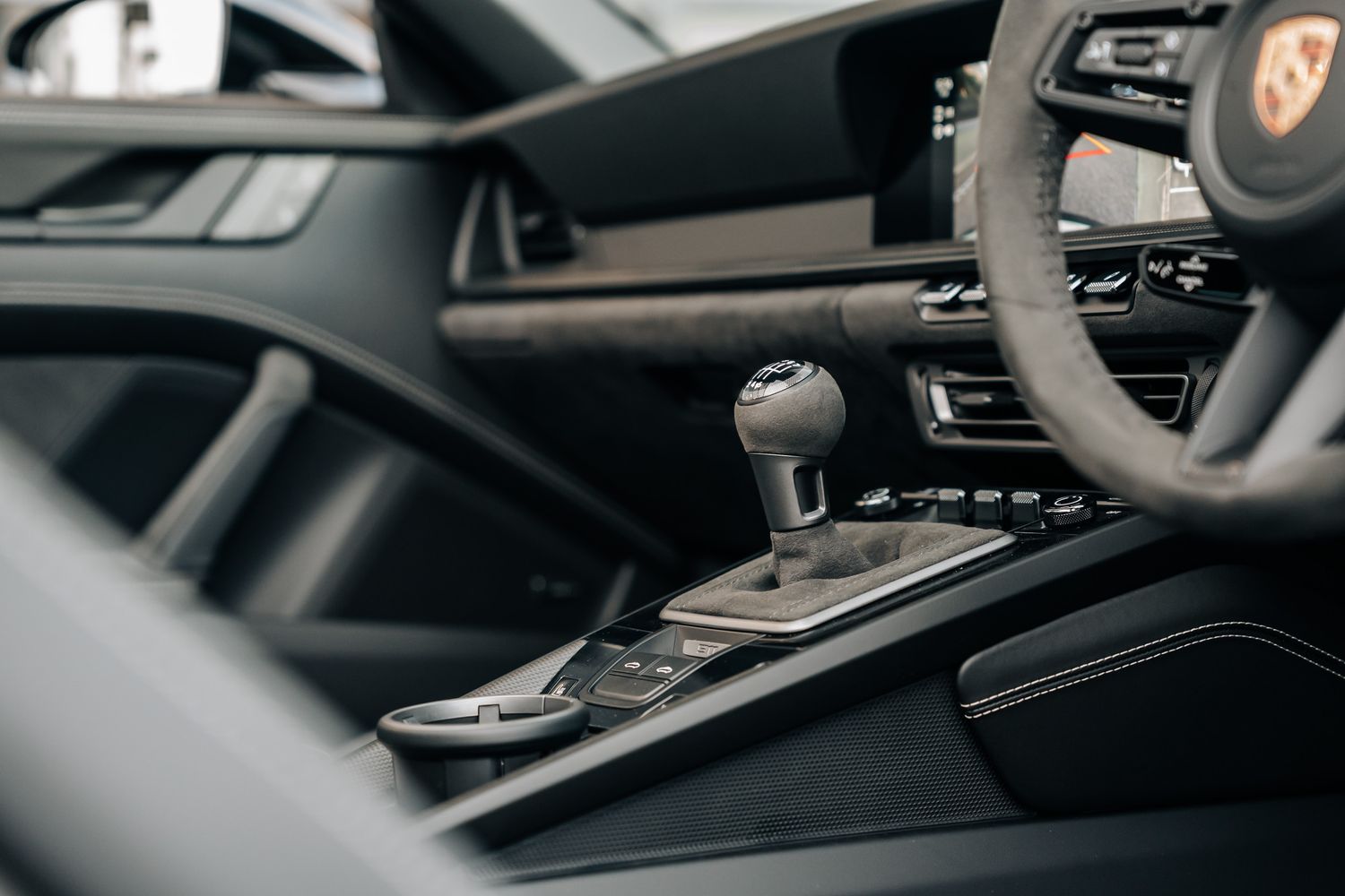 Porsche 911 992 Targa 4 GTS Manual