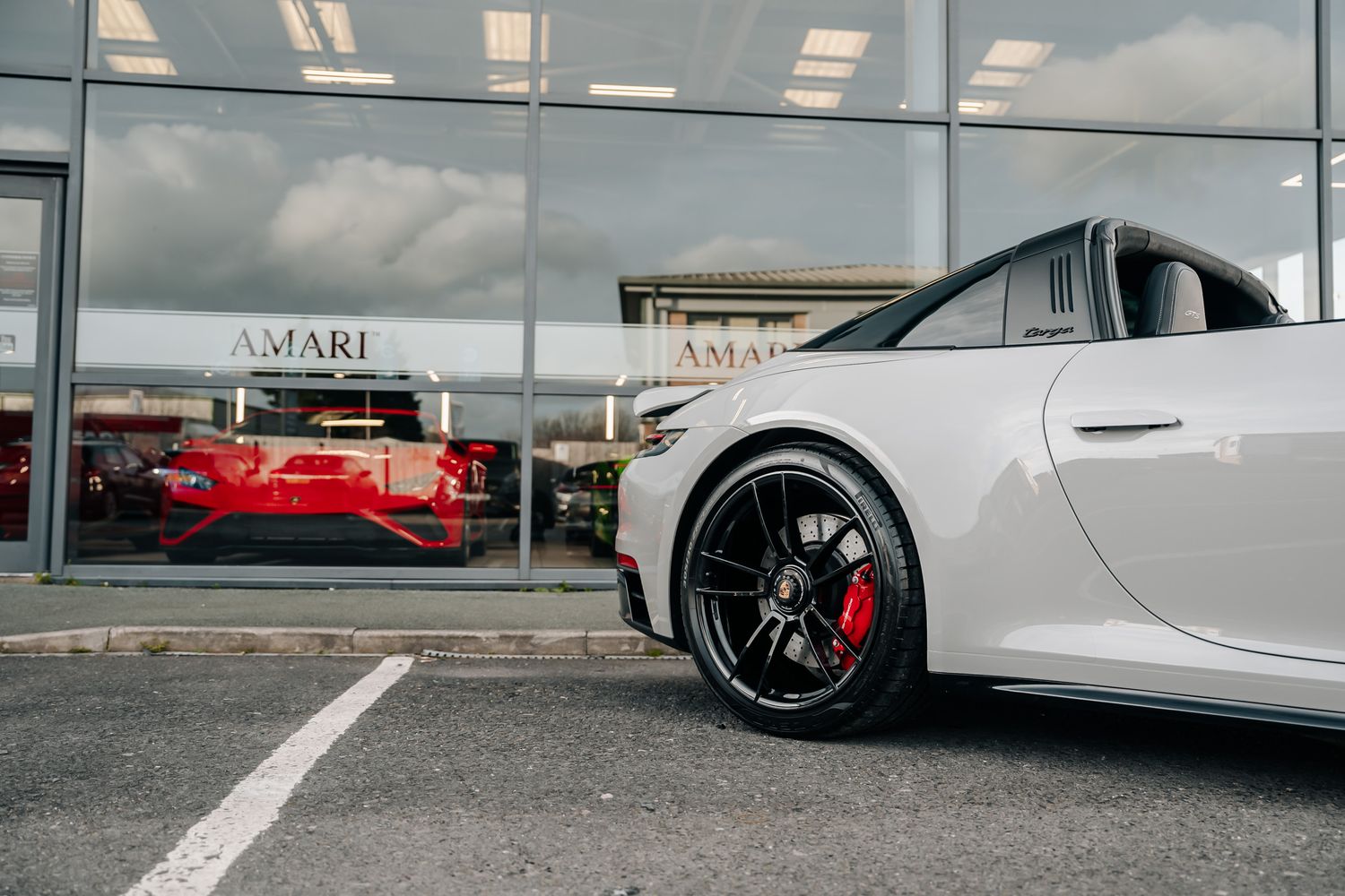 Porsche 911 992 Targa 4 GTS Manual