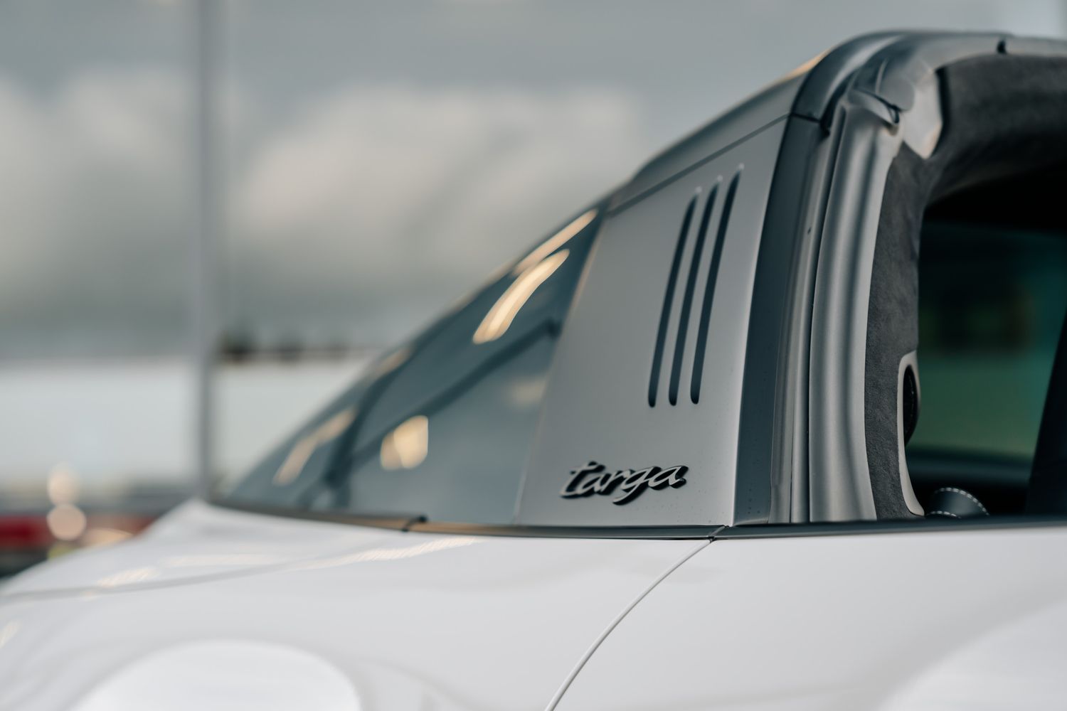 Porsche 911 992 Targa 4 GTS Manual