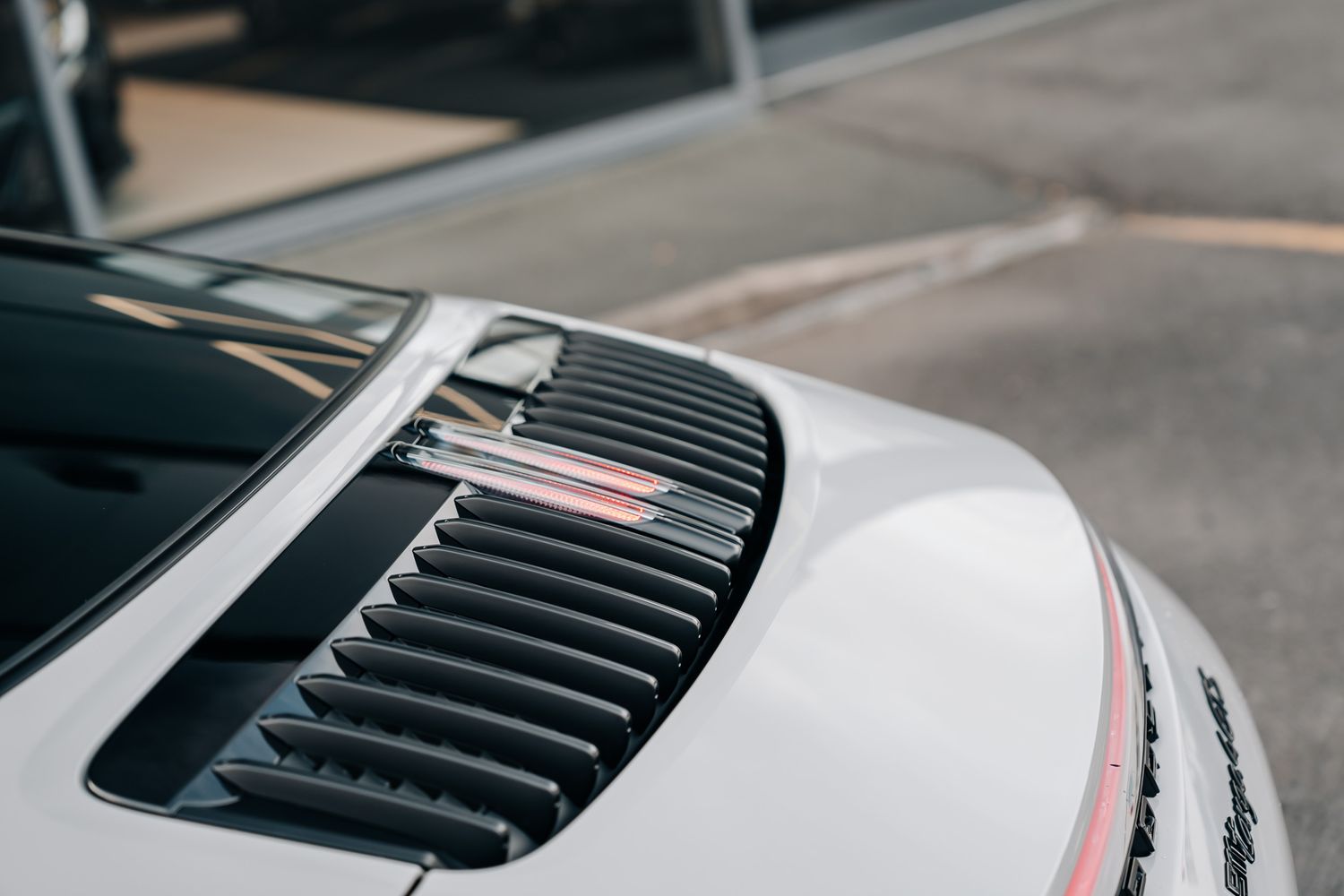 Porsche 911 992 Targa 4 GTS Manual