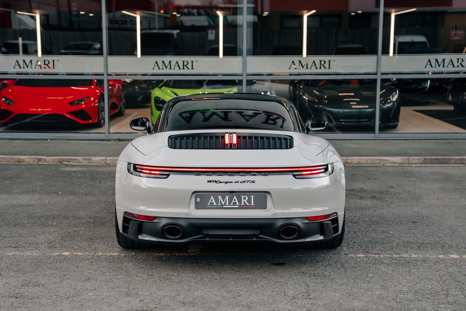Porsche 911 992 Targa 4 GTS Manual