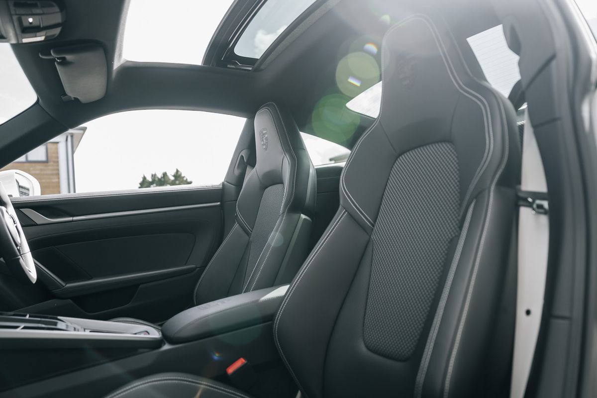 Porsche 911 992 Carrera S Auto