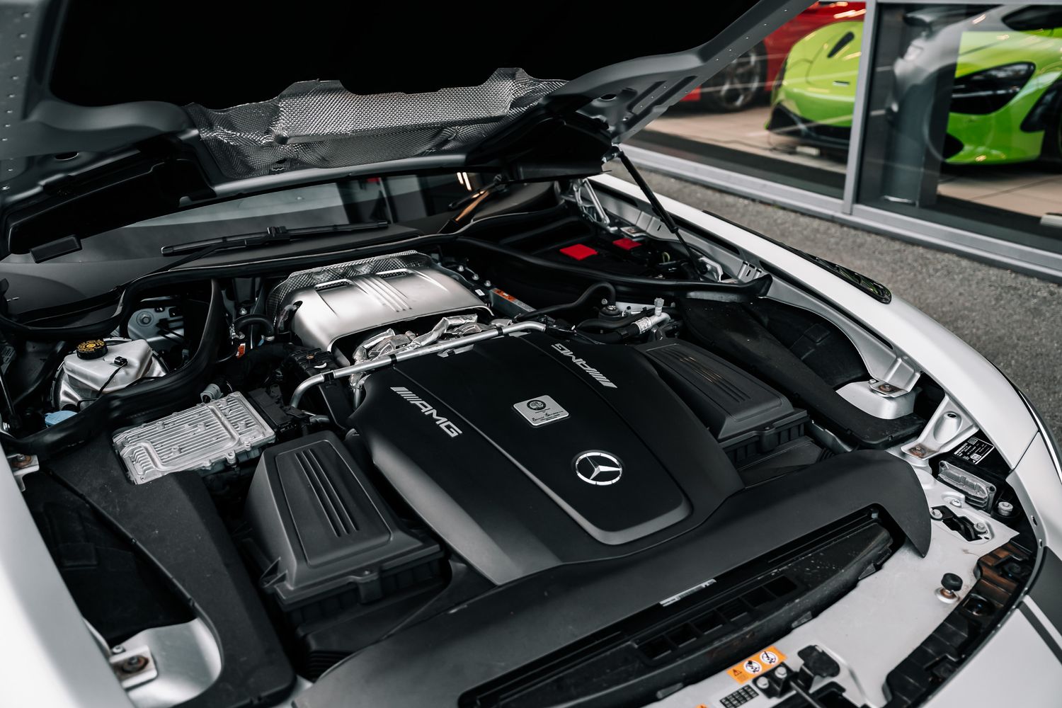 Mercedes-Benz AMG GT R PRO