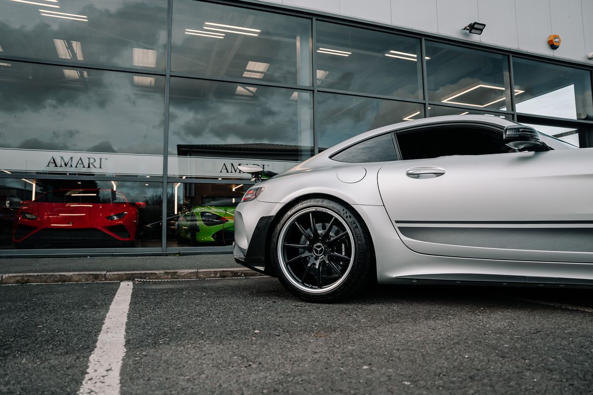 Mercedes-Benz AMG GT R PRO