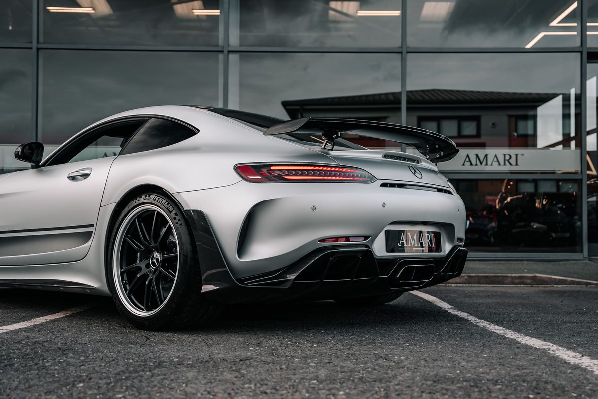 Mercedes-Benz AMG GT R PRO