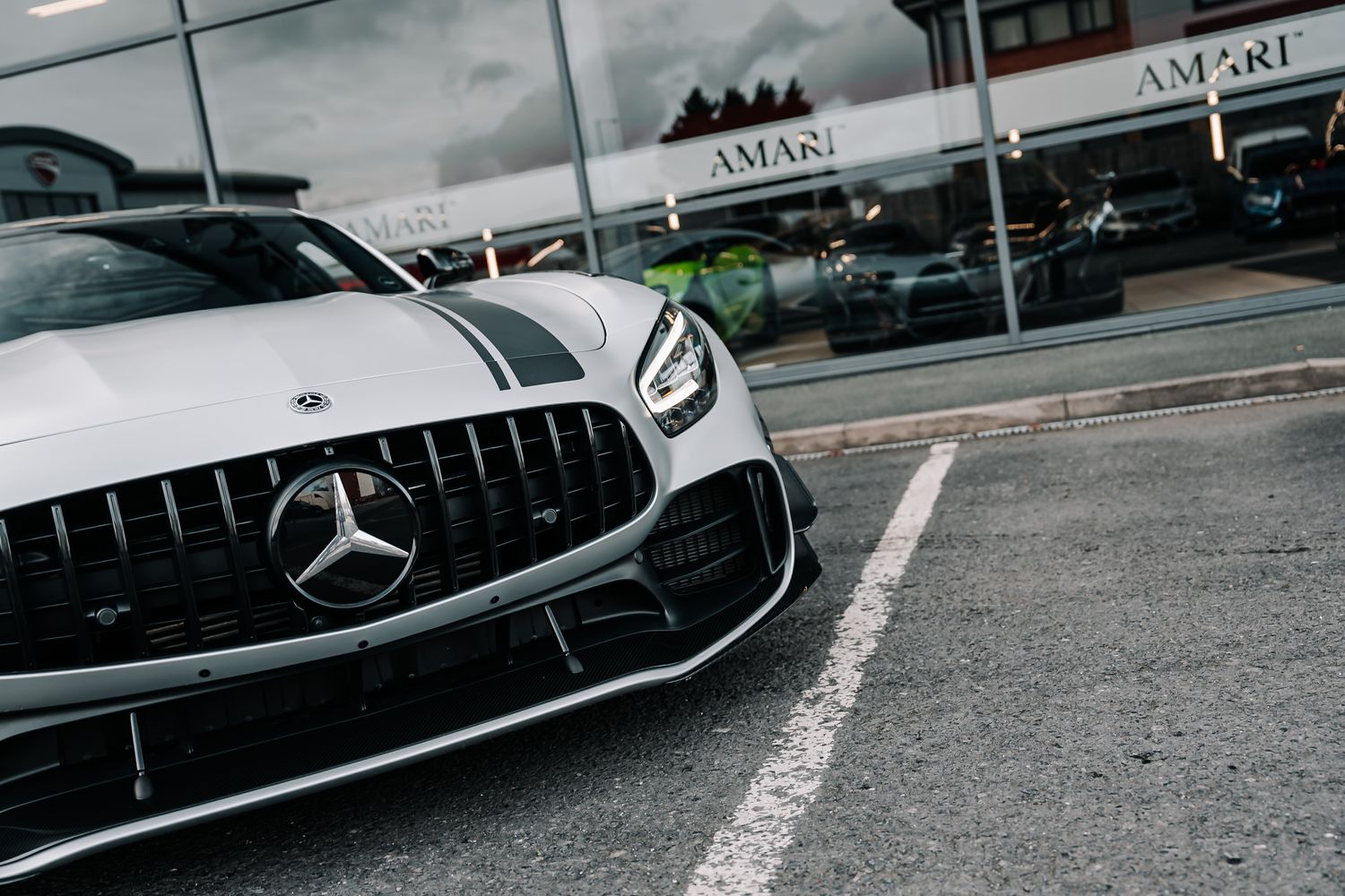 Mercedes-Benz AMG GT R PRO
