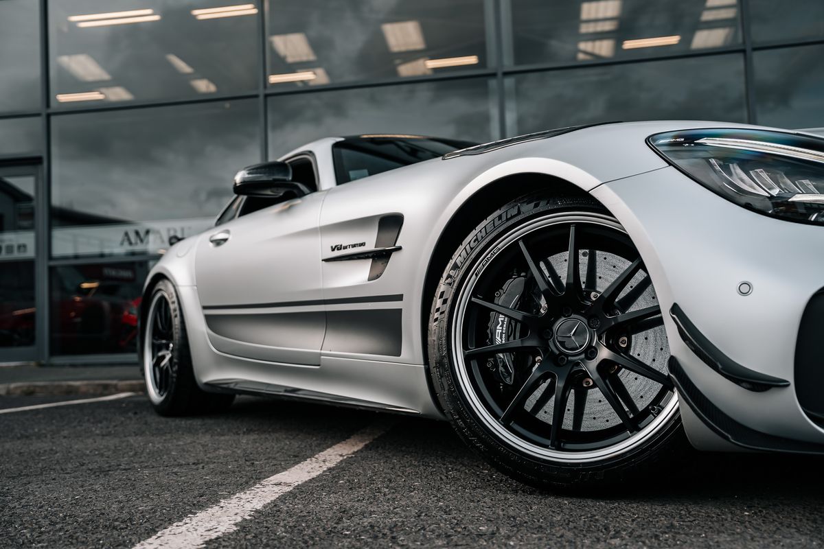 Mercedes-Benz AMG GT R PRO