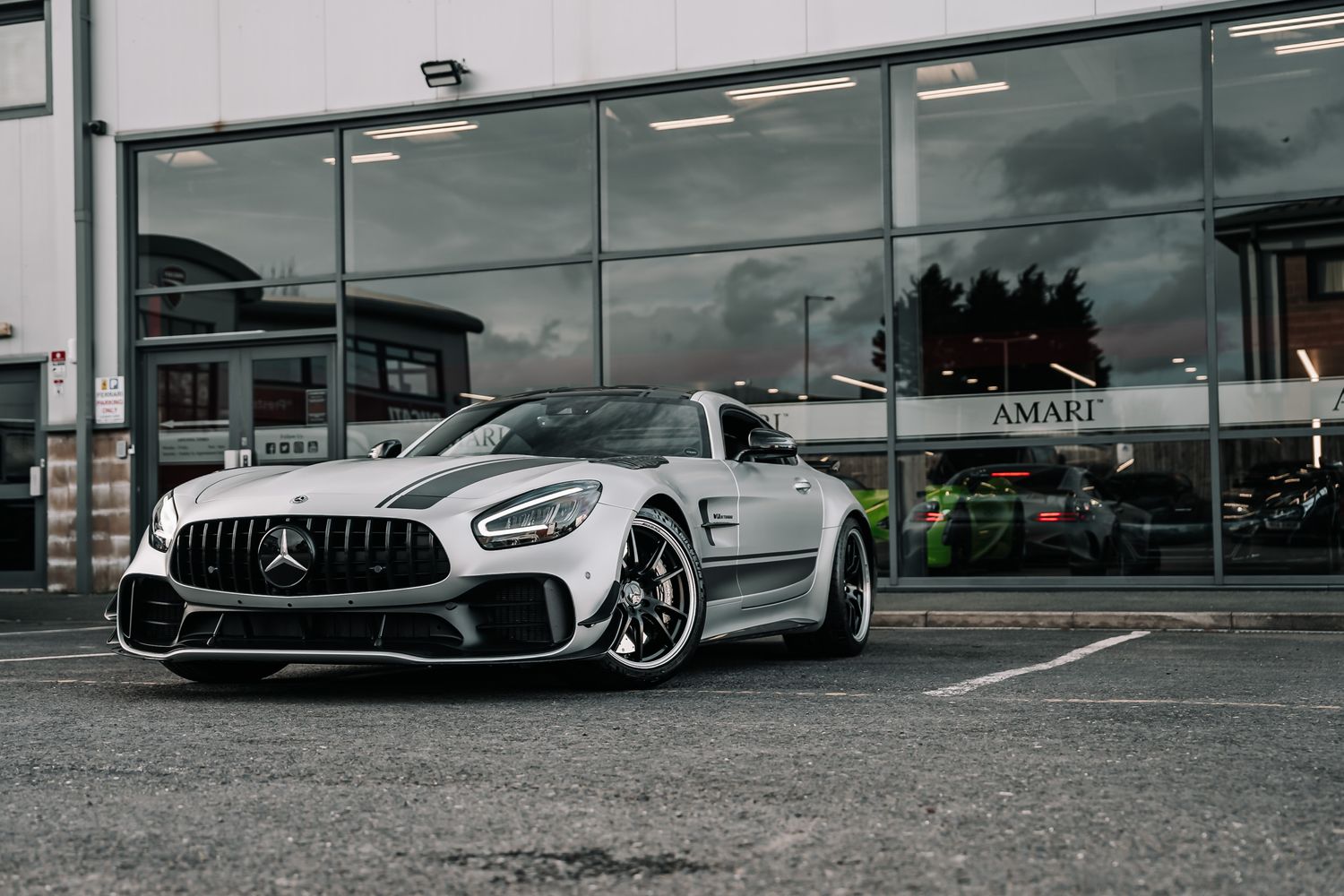 Mercedes-Benz AMG GT R PRO