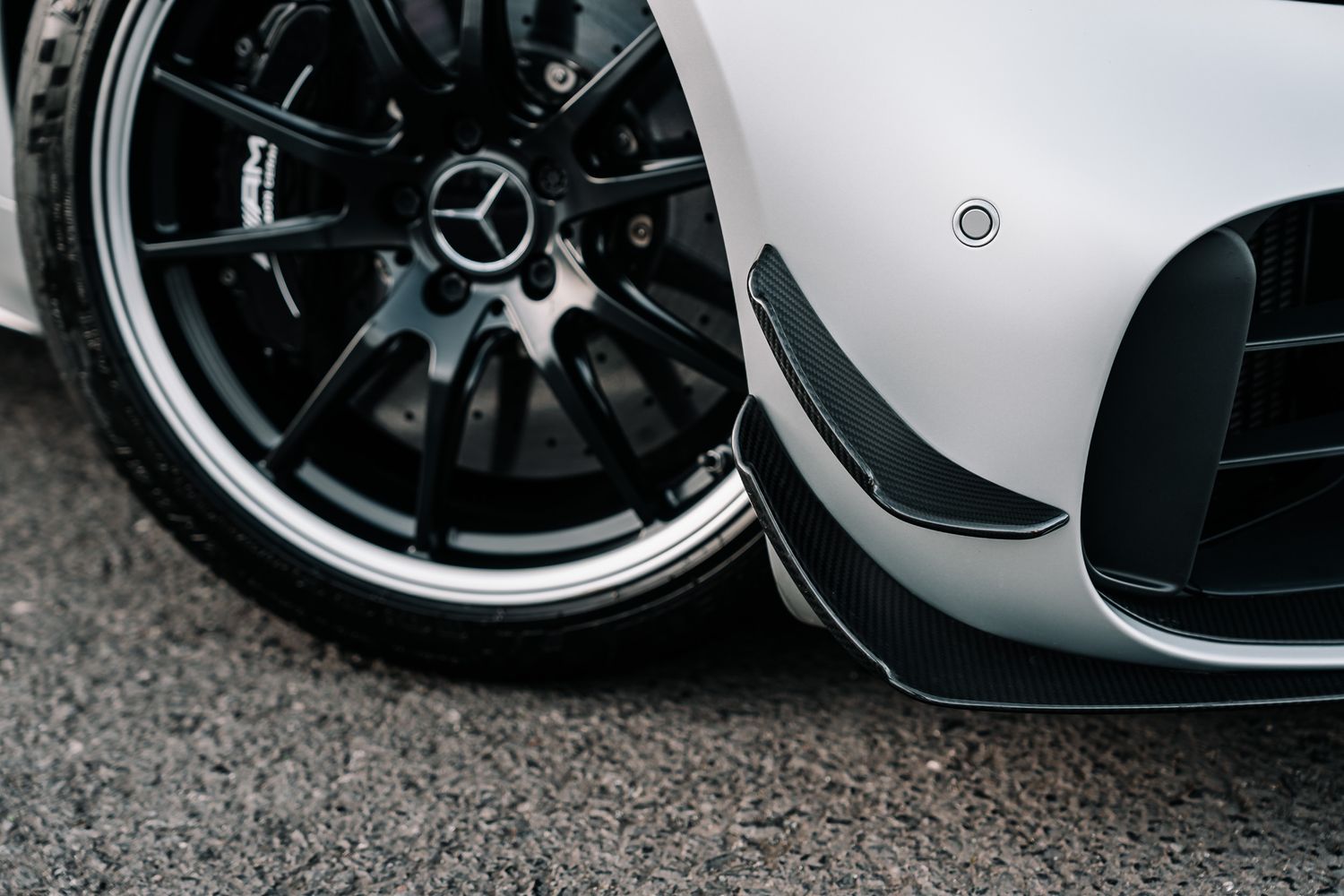 Mercedes-Benz AMG GT R PRO
