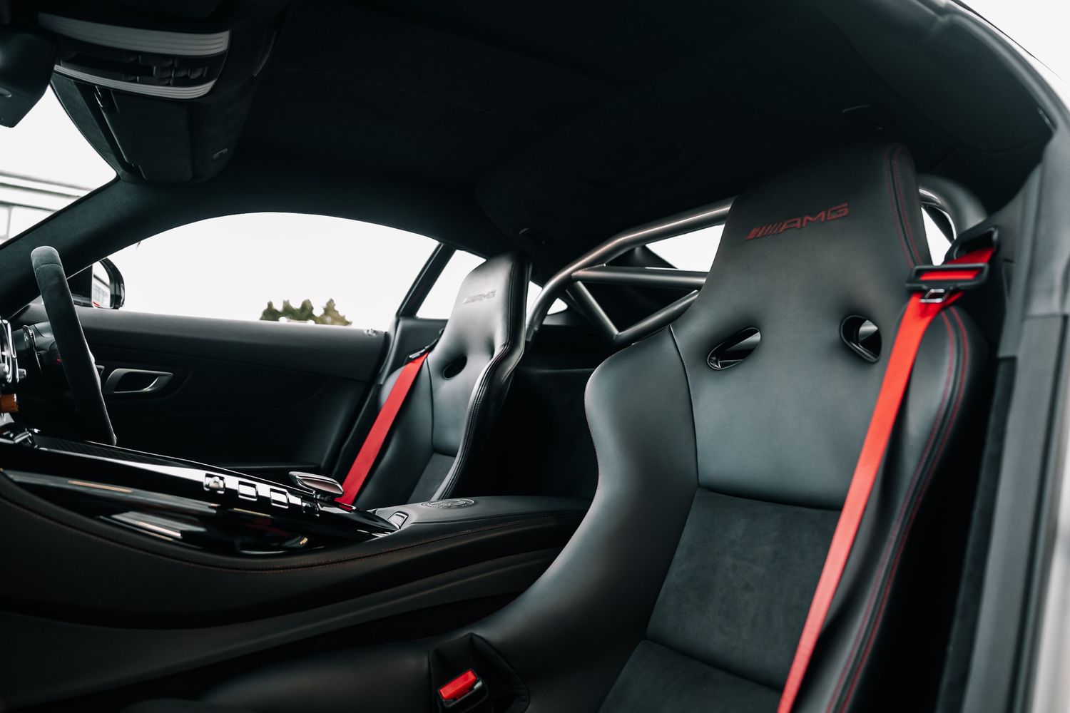 Mercedes-Benz AMG GT R PRO