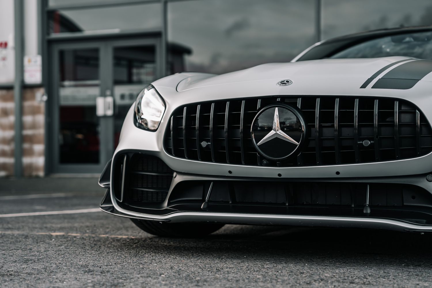 Mercedes-Benz AMG GT R PRO
