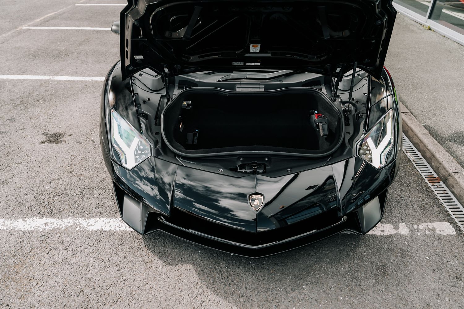 Lamborghini Aventador SV Roadster LP 750-4