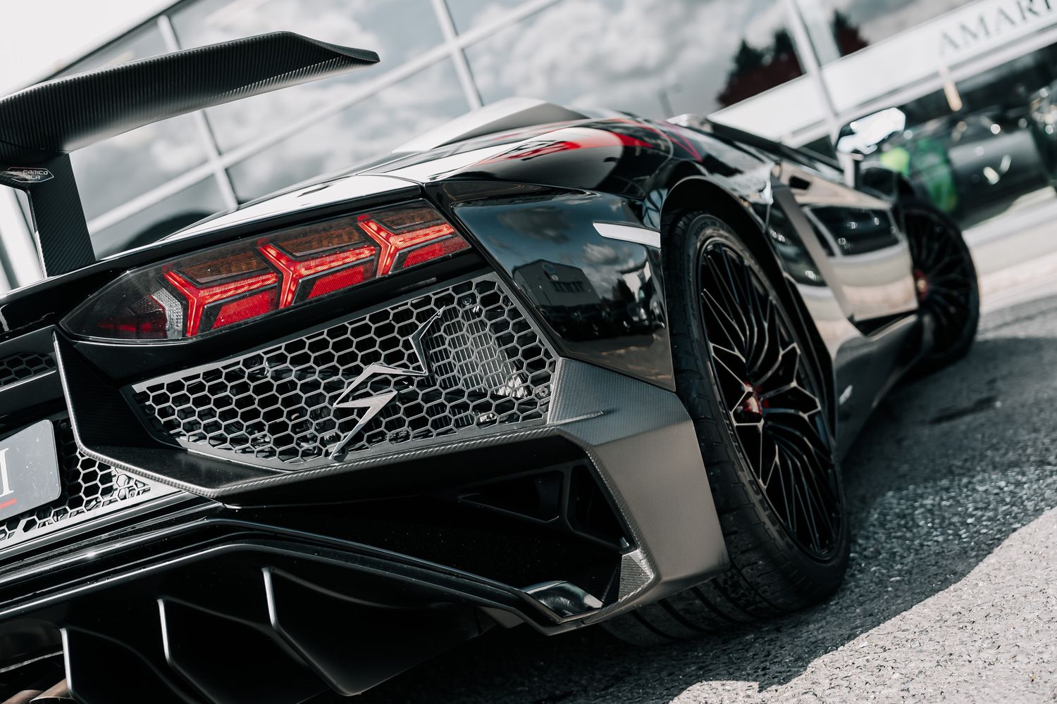 Lamborghini Aventador SV Roadster LP 750-4
