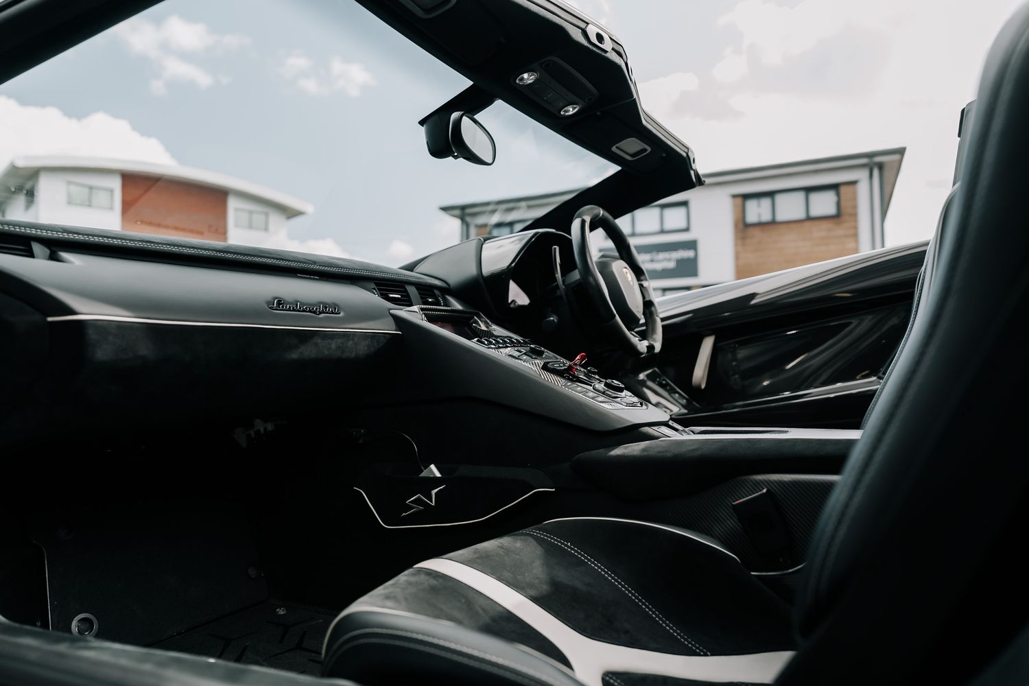 Lamborghini Aventador SV Roadster LP 750-4