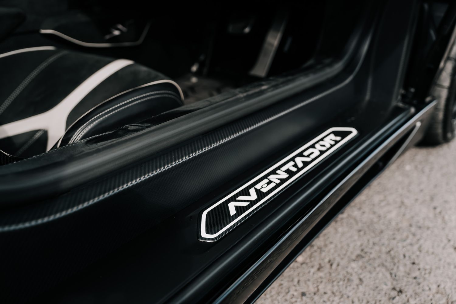 Lamborghini Aventador SV Roadster LP 750-4