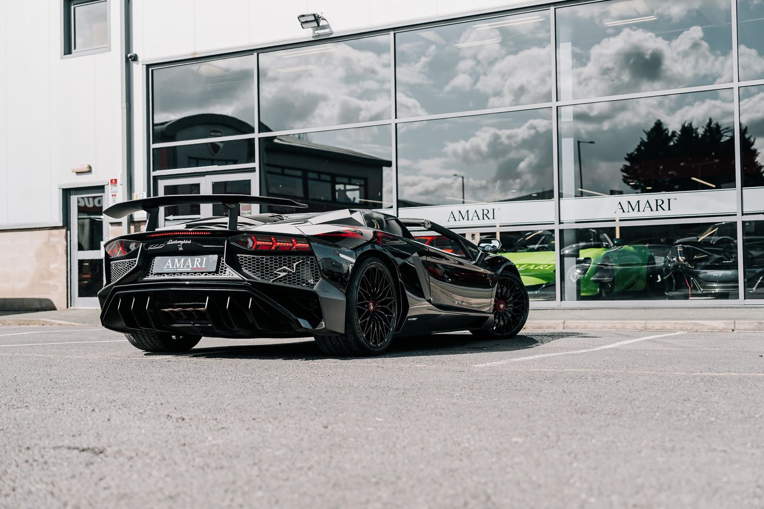Lamborghini Aventador SV Roadster LP 750-4