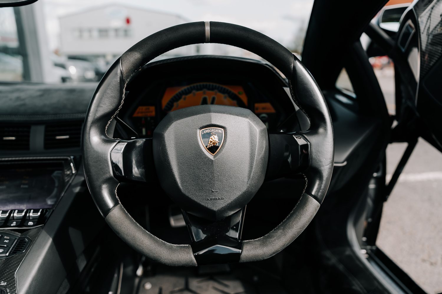 Lamborghini Aventador SV Roadster LP 750-4