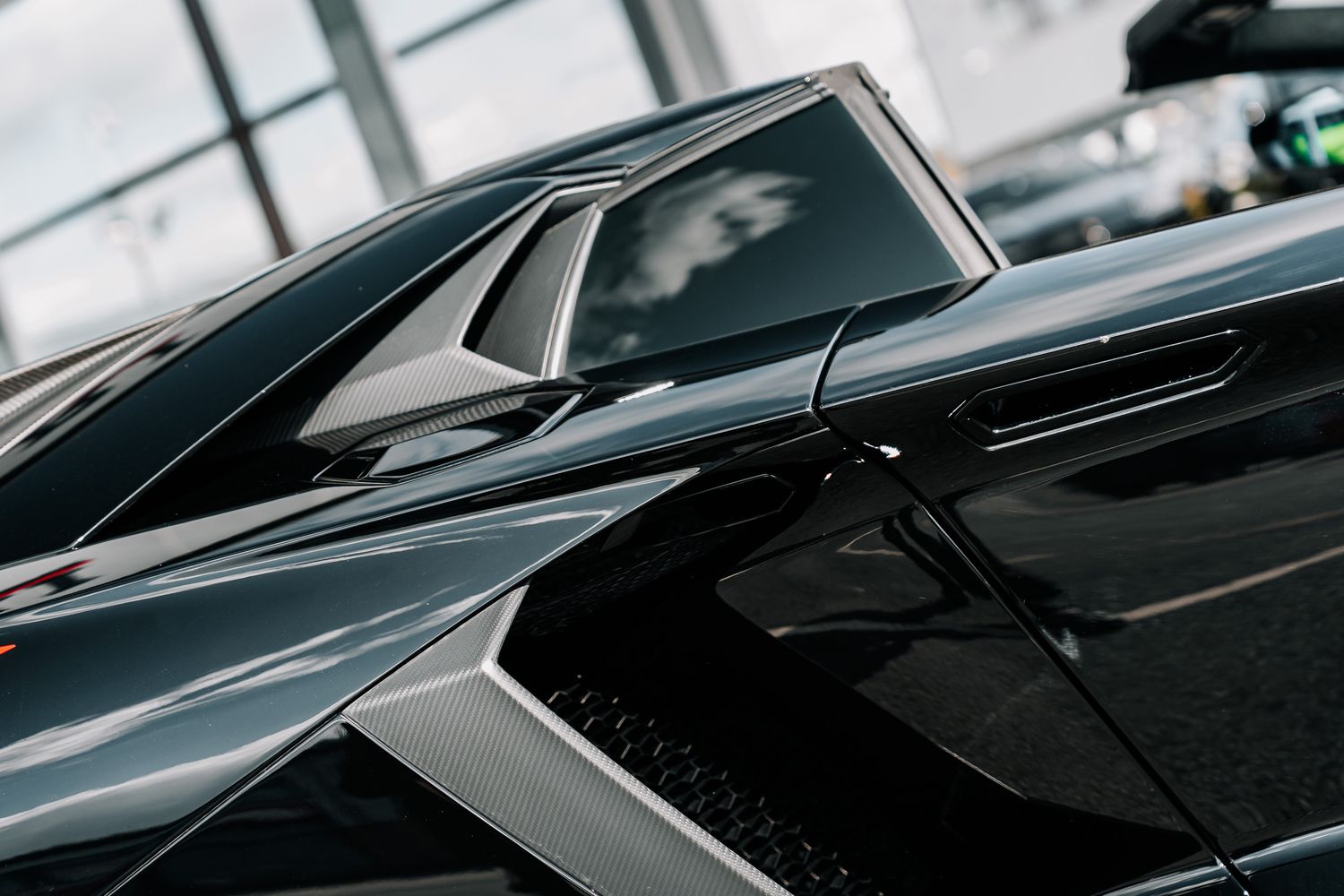 Lamborghini Aventador SV Roadster LP 750-4