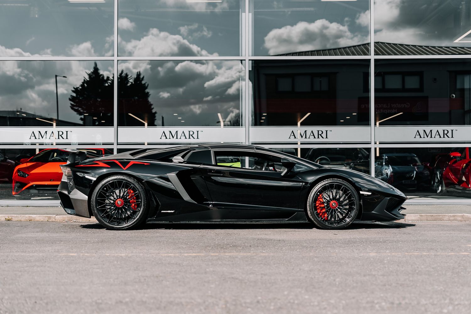 Lamborghini Aventador SV Roadster LP 750-4