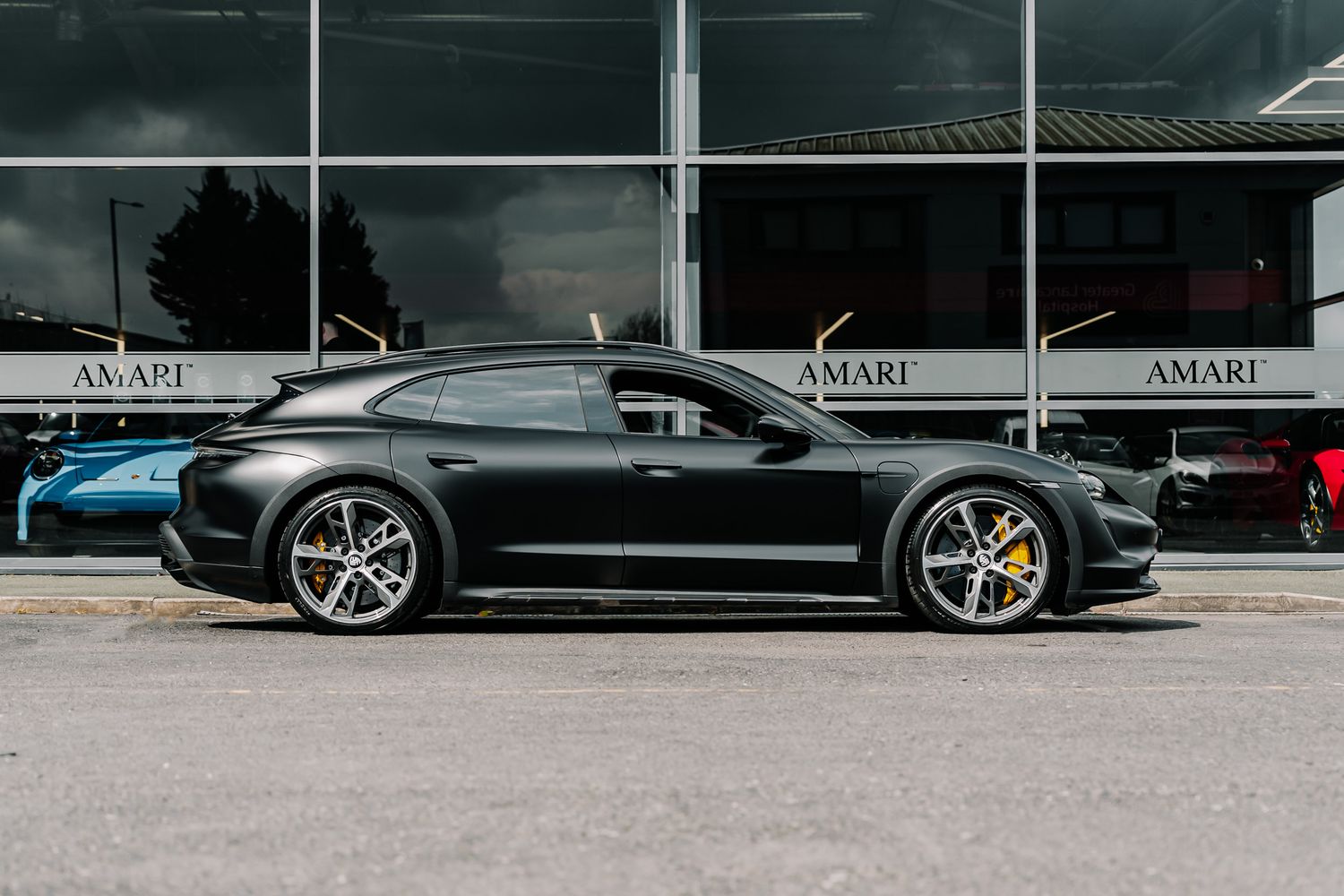 Porsche Taycan Turbo S Cross Turismo Performance Plus 93.4kWh