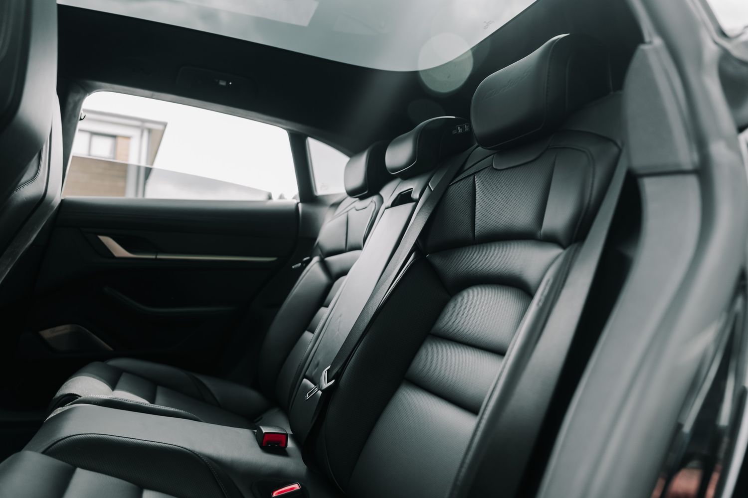 Porsche Taycan Turbo S Cross Turismo Performance Plus 93.4kWh