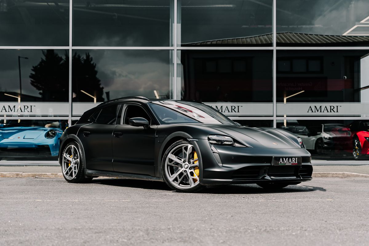 Porsche Taycan Turbo S Cross Turismo Performance Plus 93.4kWh