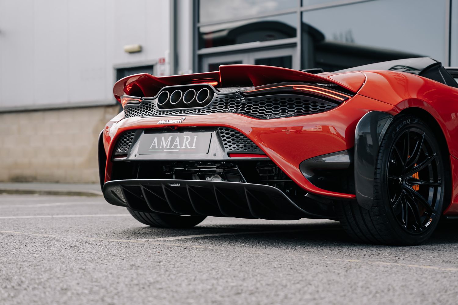 McLaren 765LT Spider