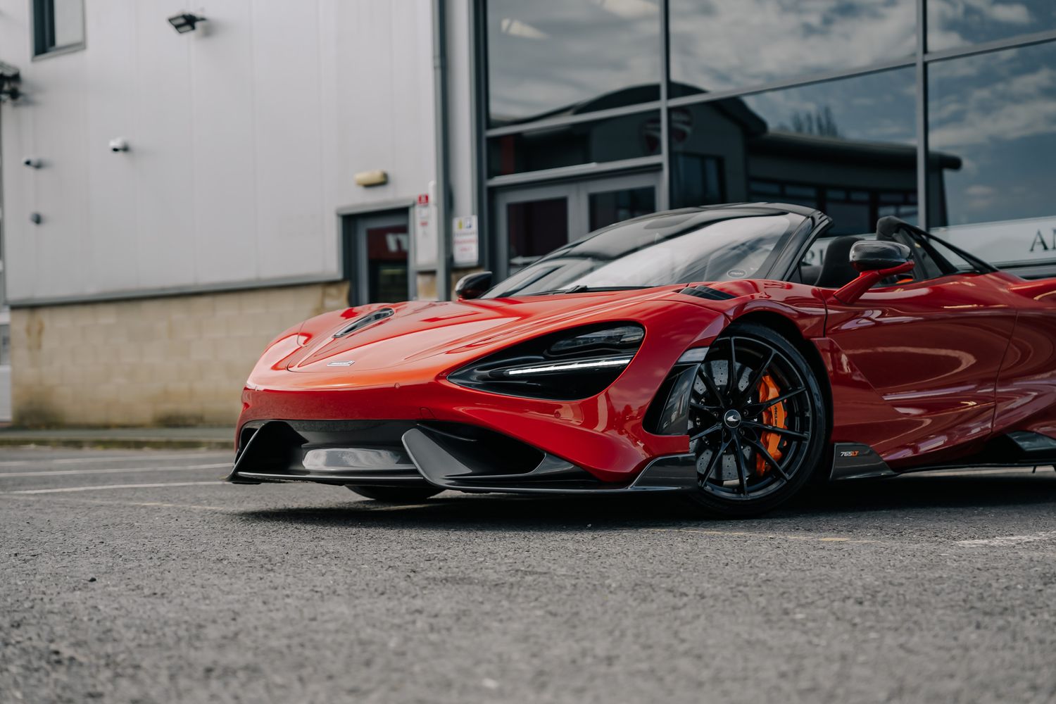 McLaren 765LT Spider