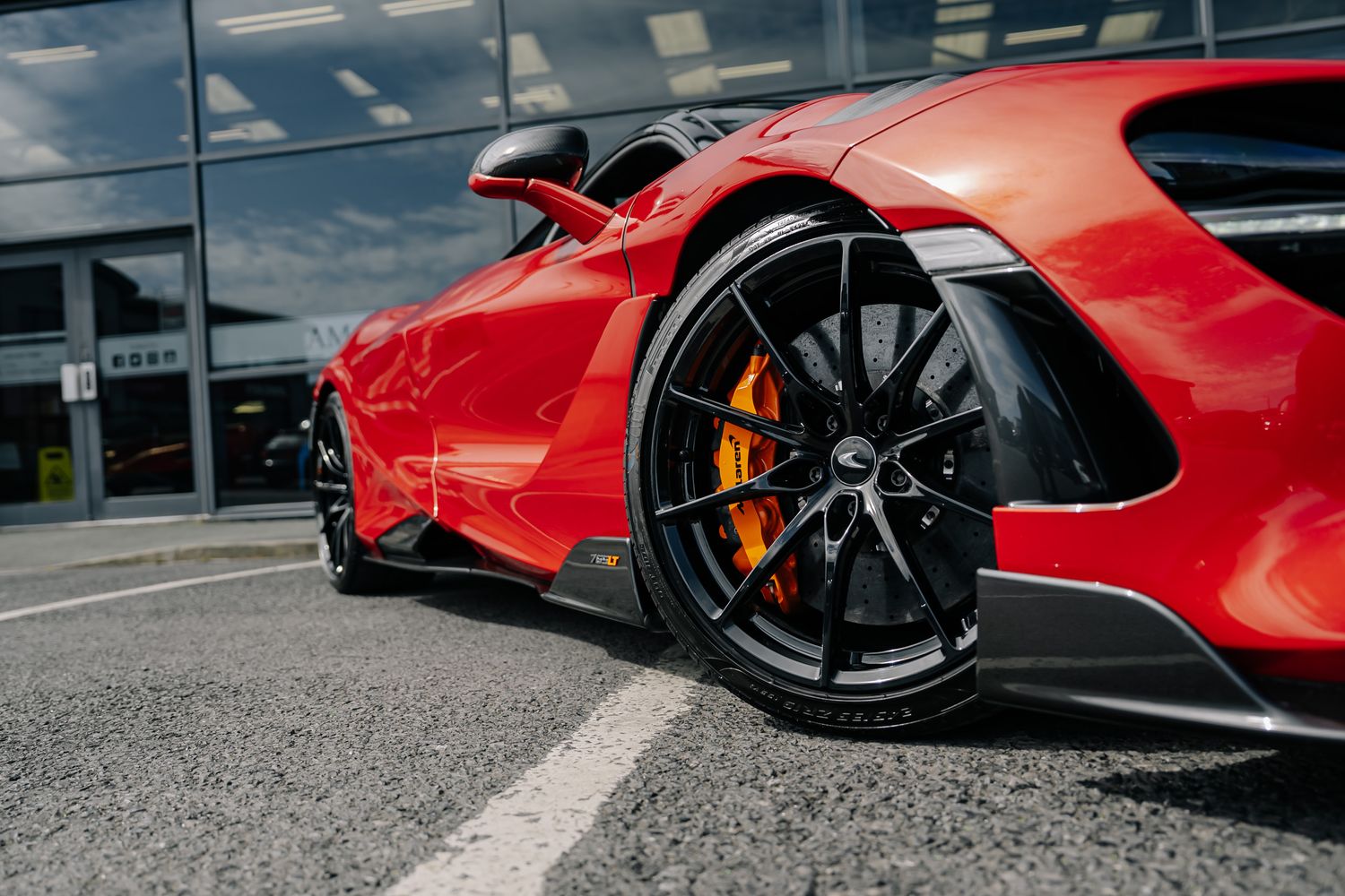 McLaren 765LT Spider