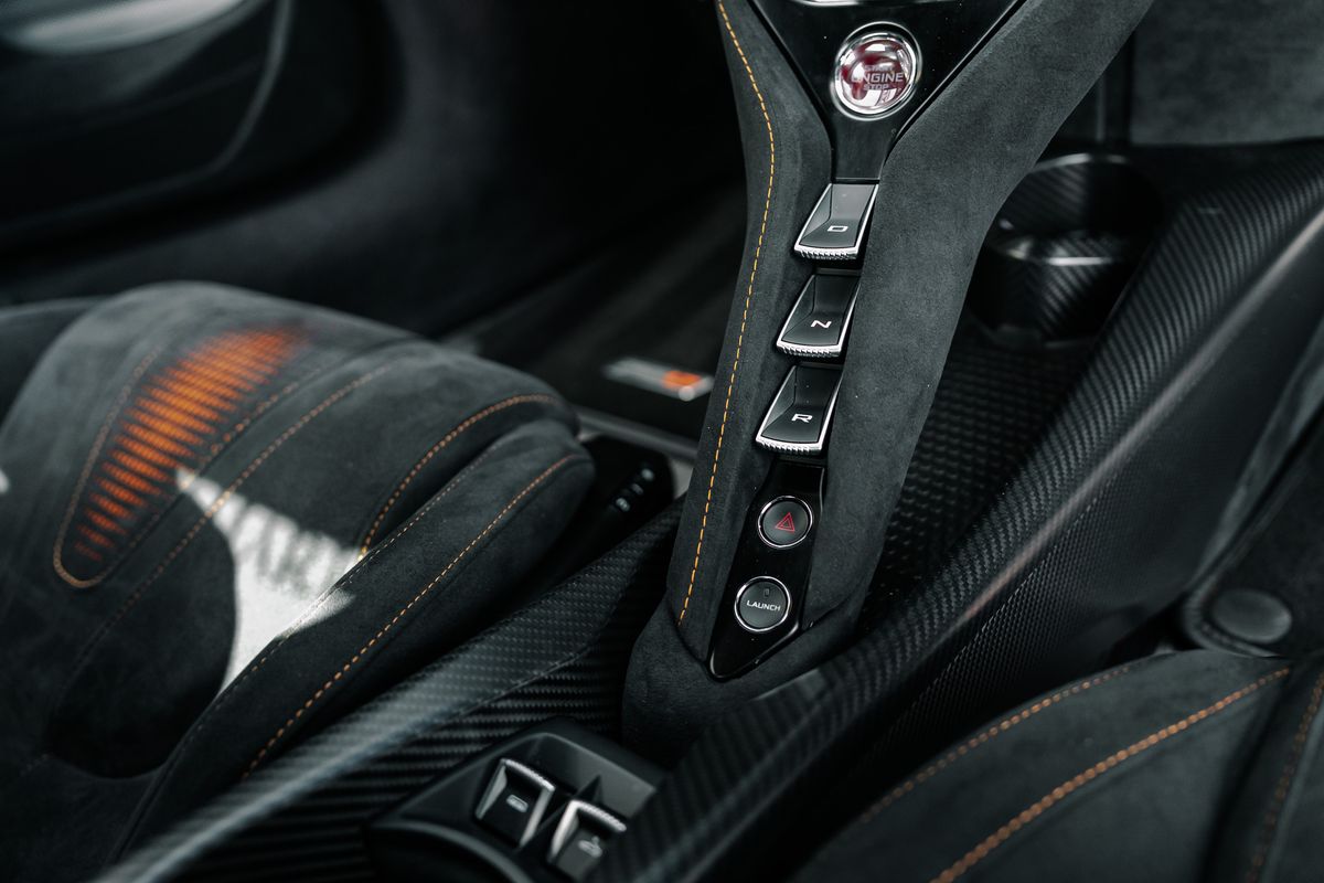 McLaren 765LT Spider