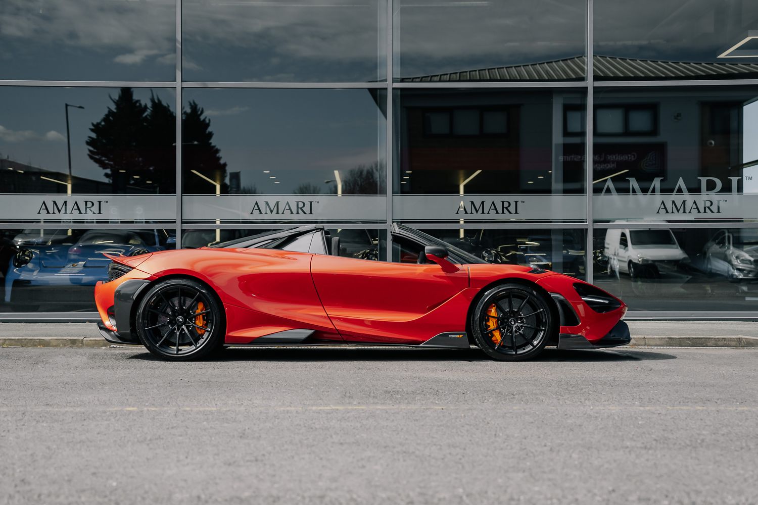 McLaren 765LT Spider