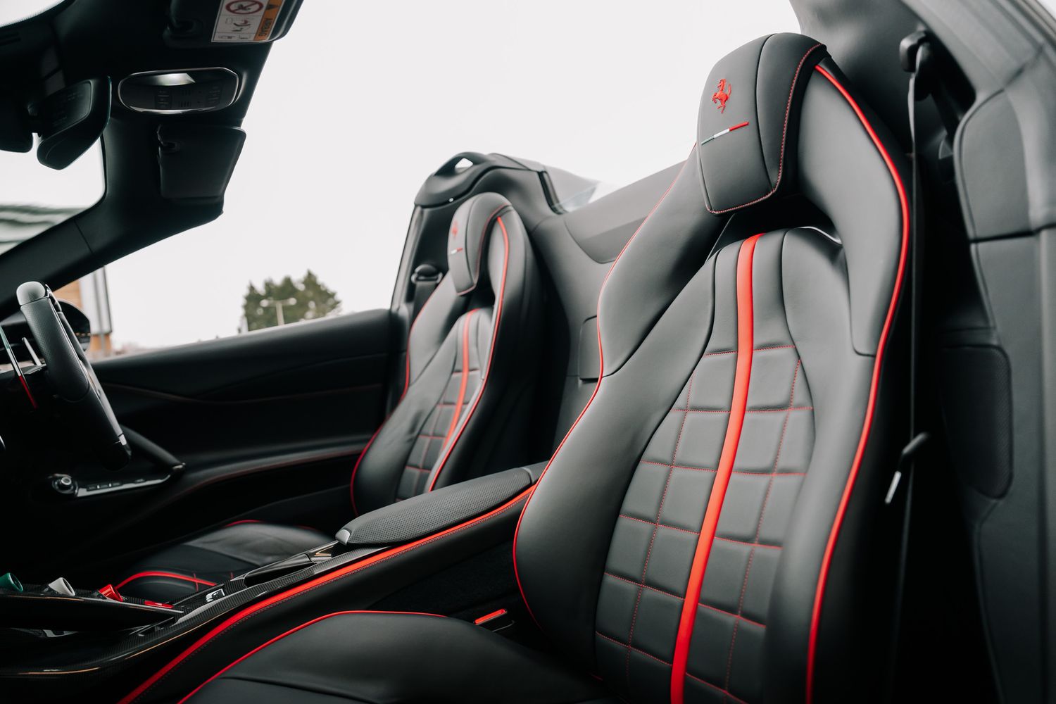 Ferrari 812 GTS