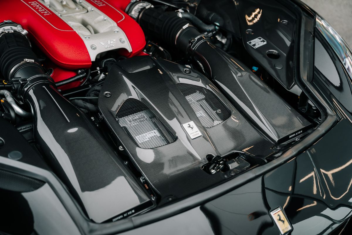 Ferrari 812 GTS