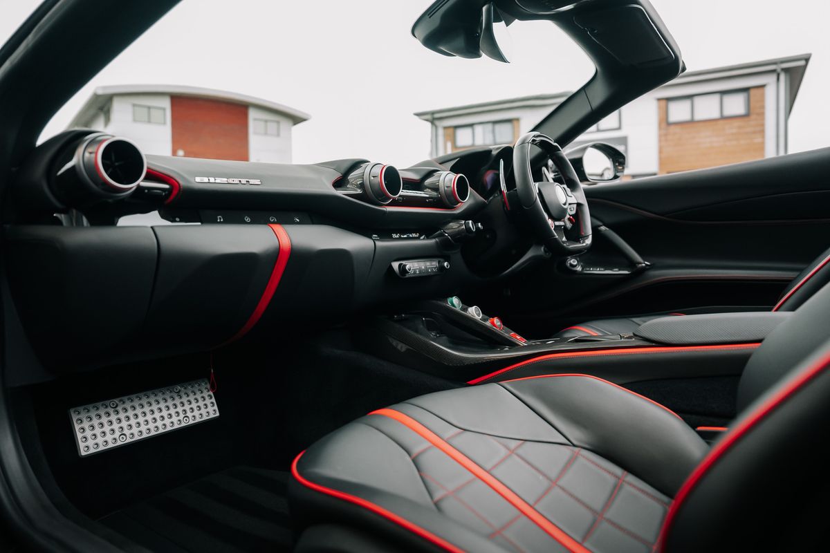 Ferrari 812 GTS