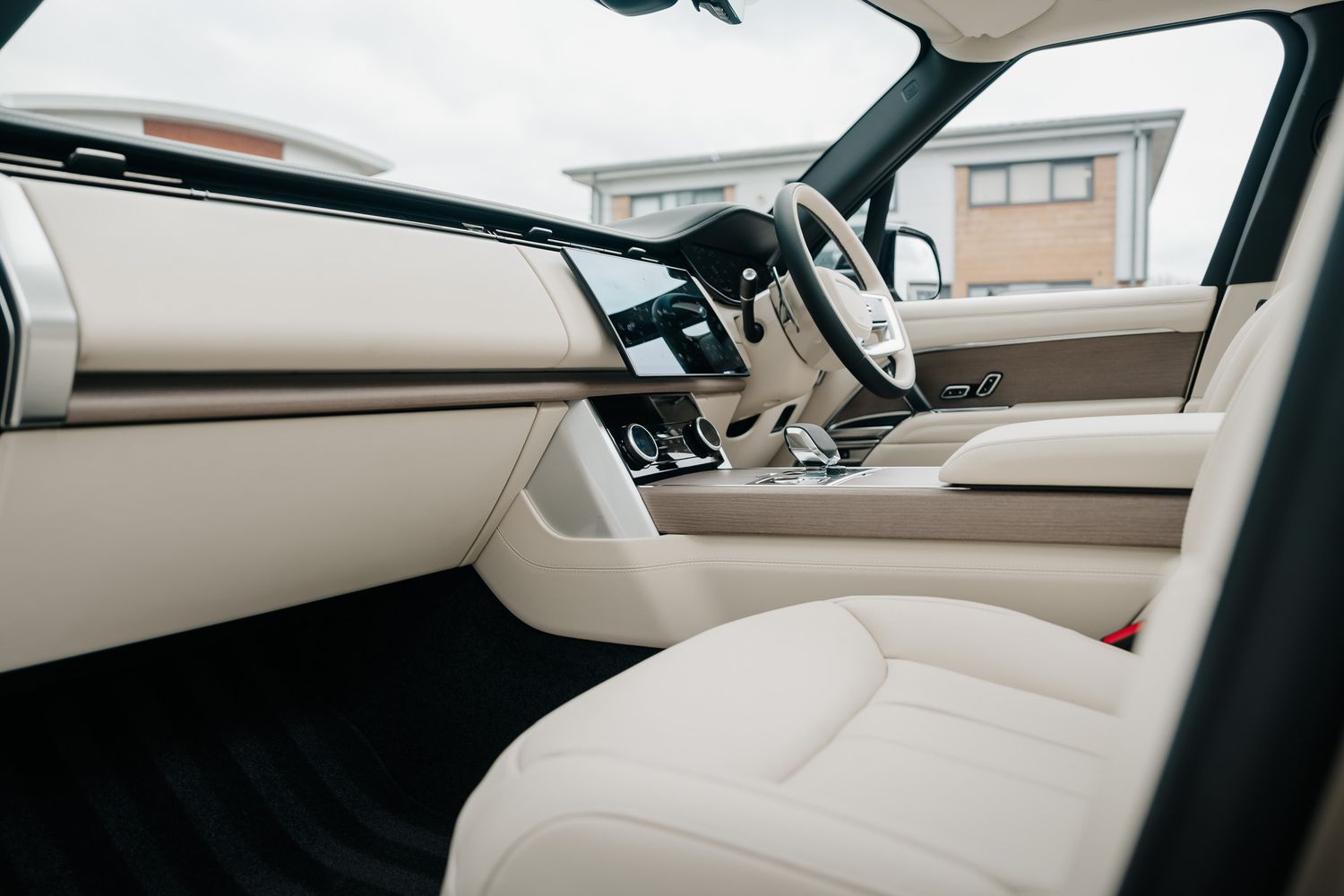 Land Rover Range Rover First Edition Autobiography D MHEV Auto