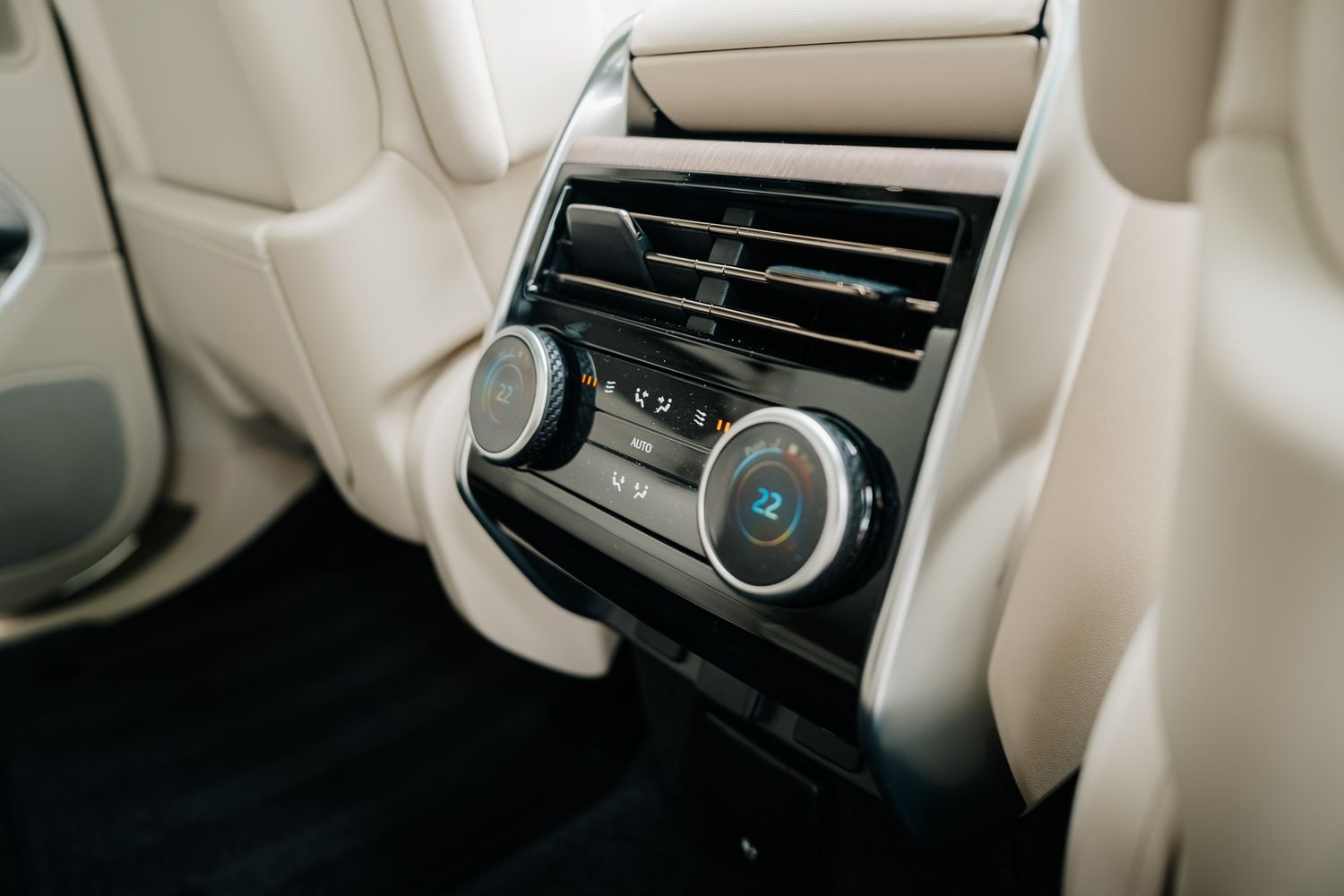 Land Rover Range Rover First Edition Autobiography D MHEV Auto