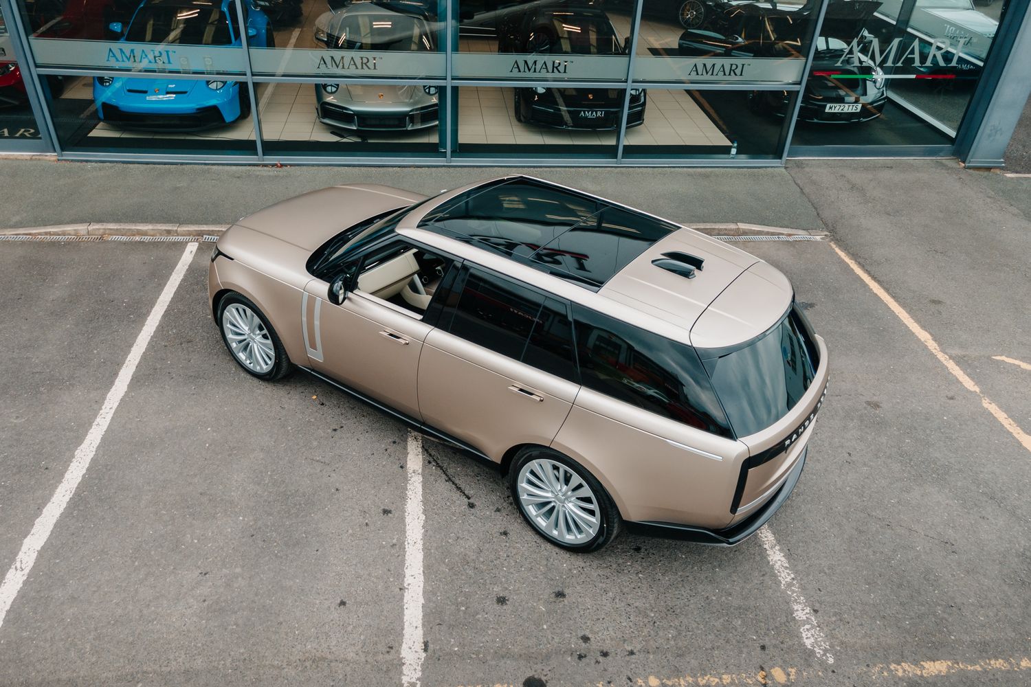 Land Rover Range Rover First Edition Autobiography D MHEV Auto