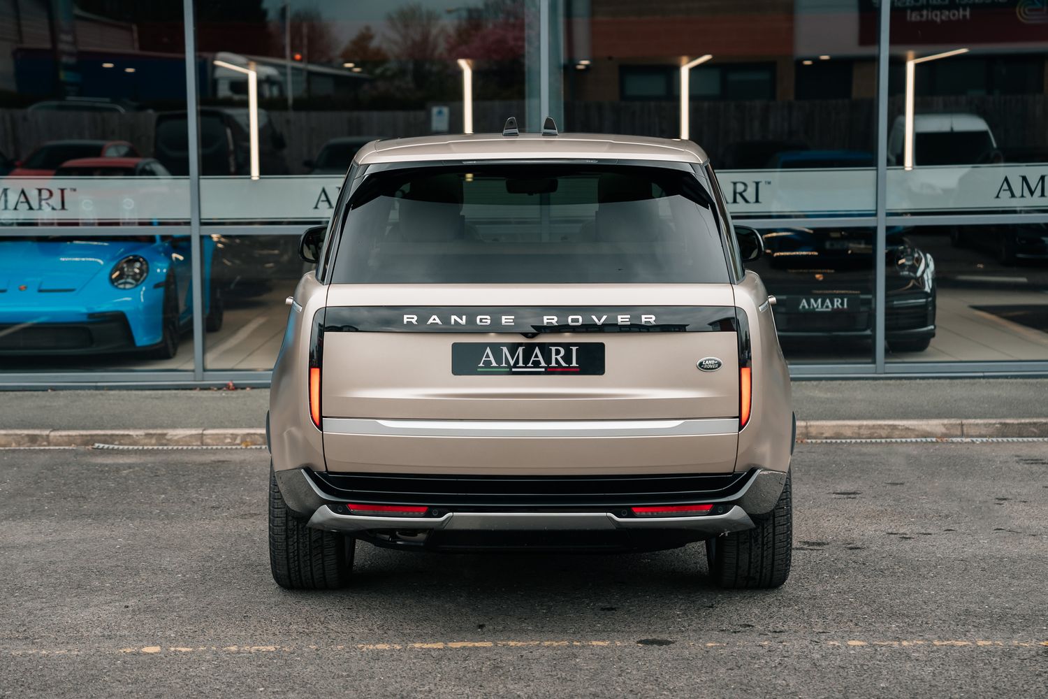 Land Rover Range Rover First Edition Autobiography D MHEV Auto