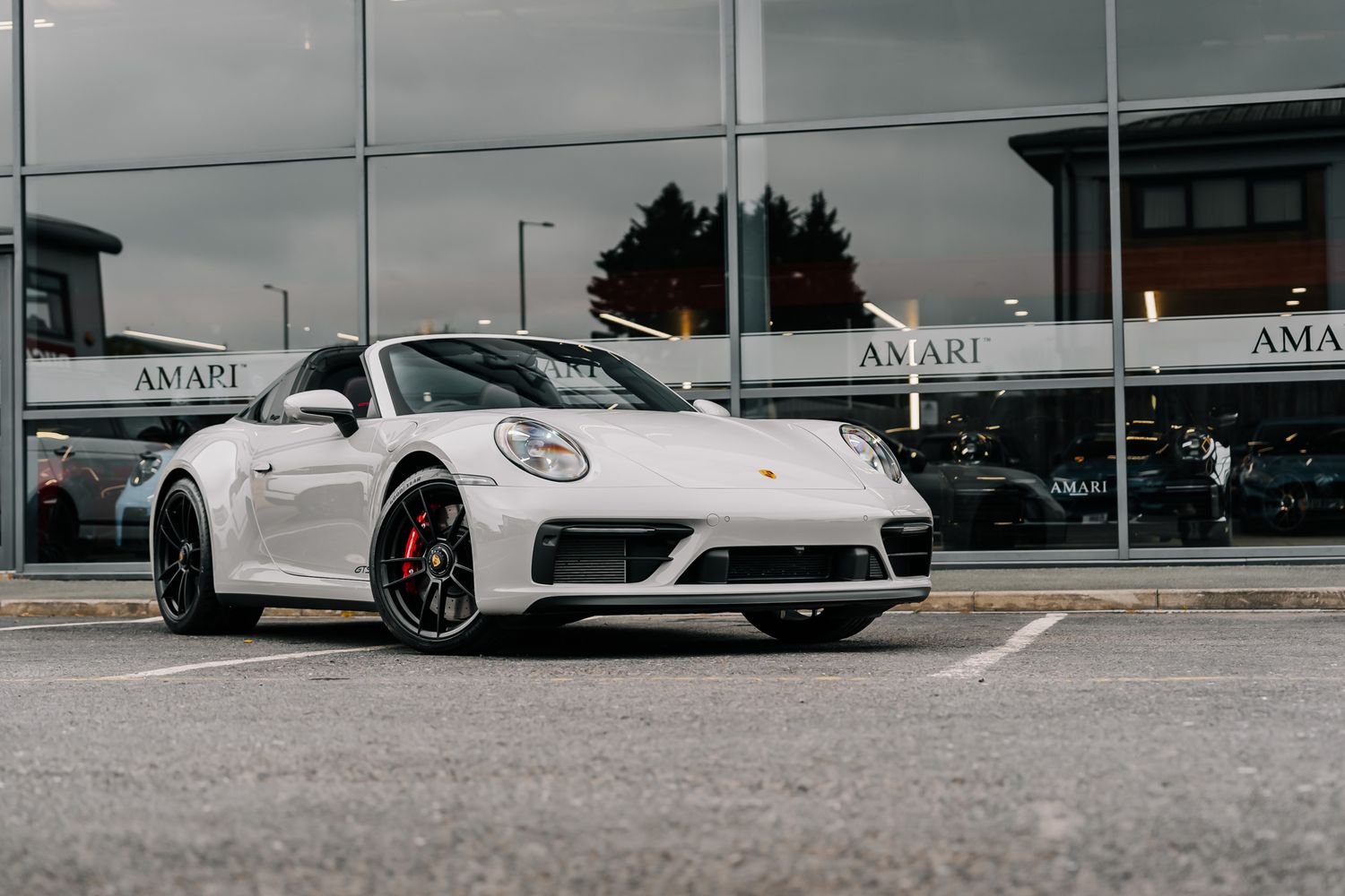 Porsche 911 992 Targa 4 GTS