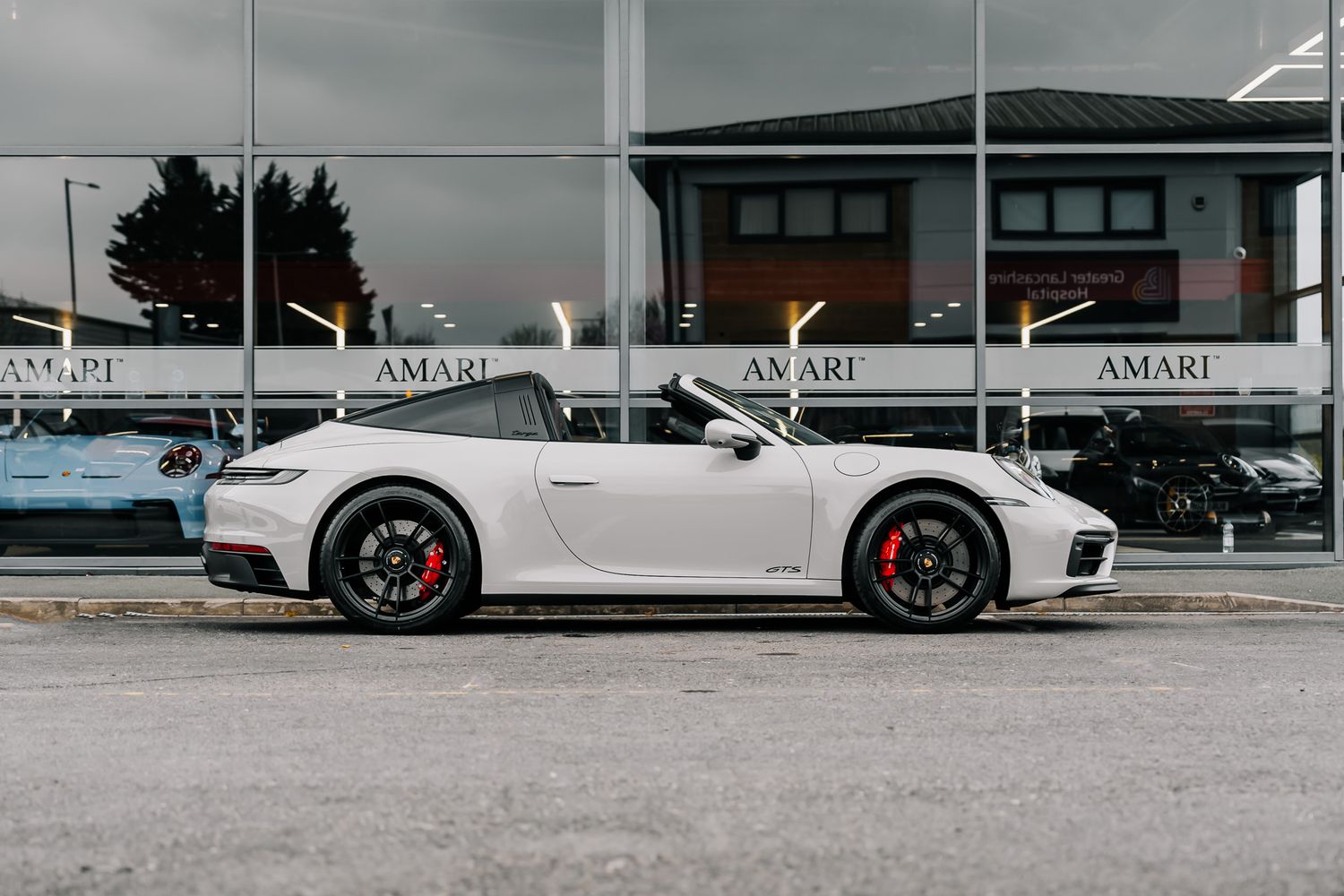 Porsche 911 992 Targa 4 GTS