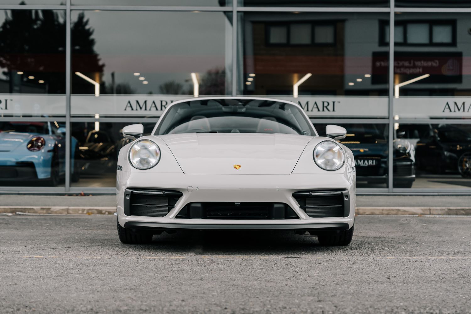 Porsche 911 992 Targa 4 GTS