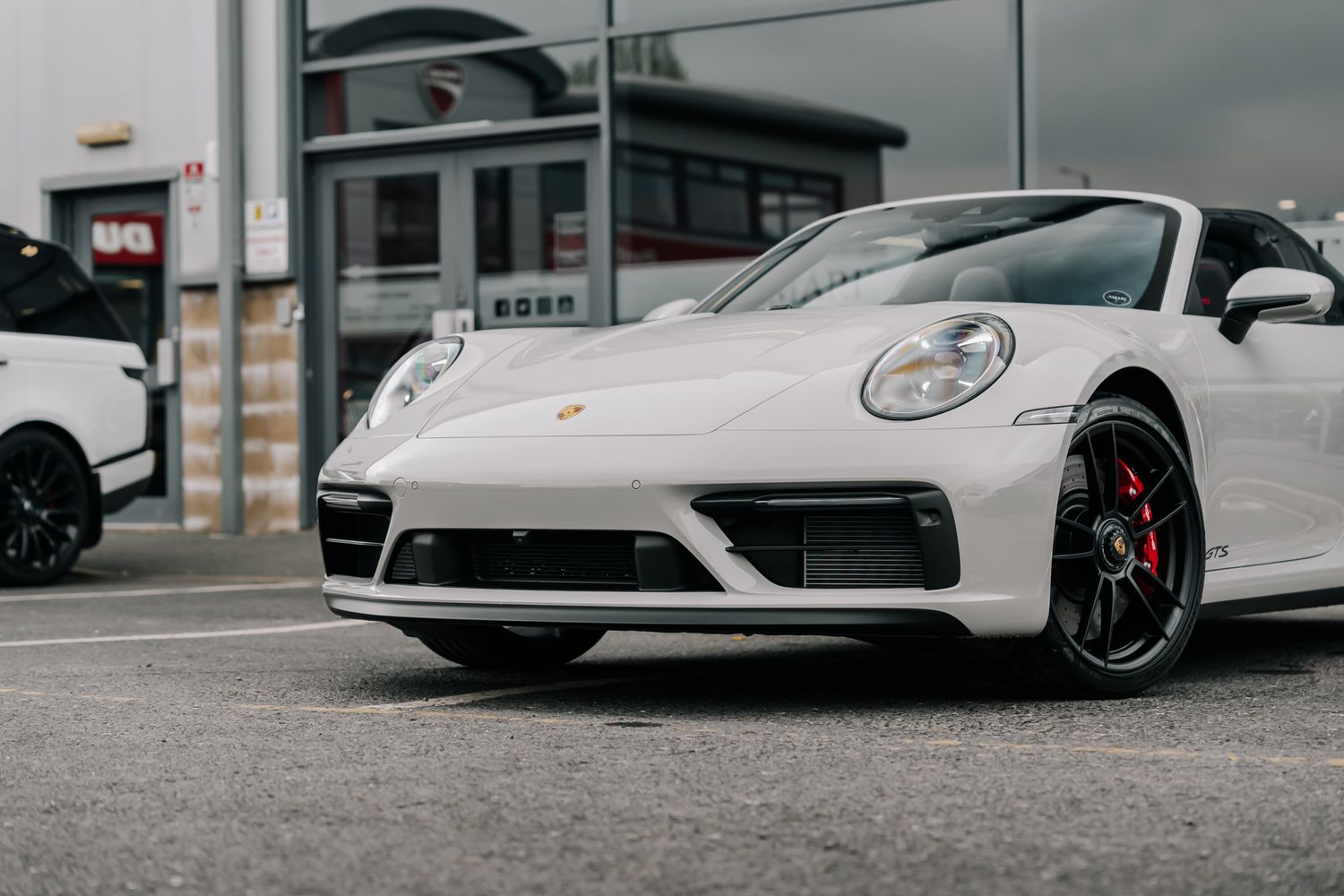 Porsche 911 992 Targa 4 GTS