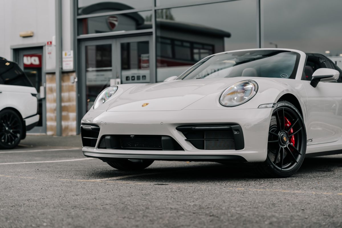 Porsche 911 992 Targa 4 GTS