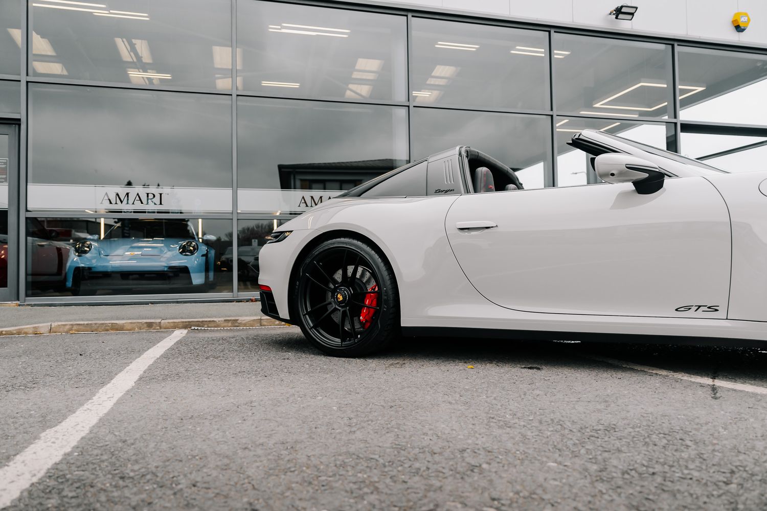 Porsche 911 992 Targa 4 GTS