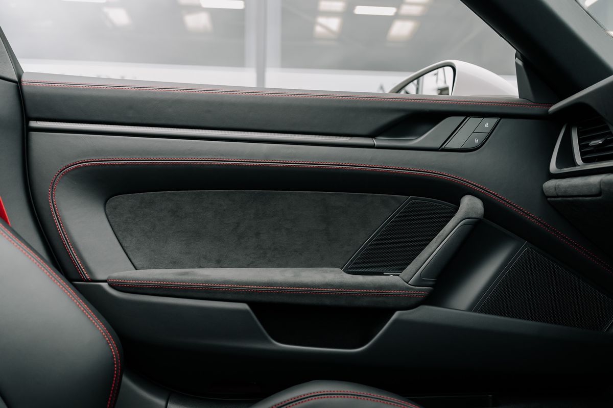 Porsche 911 992 Targa 4 GTS