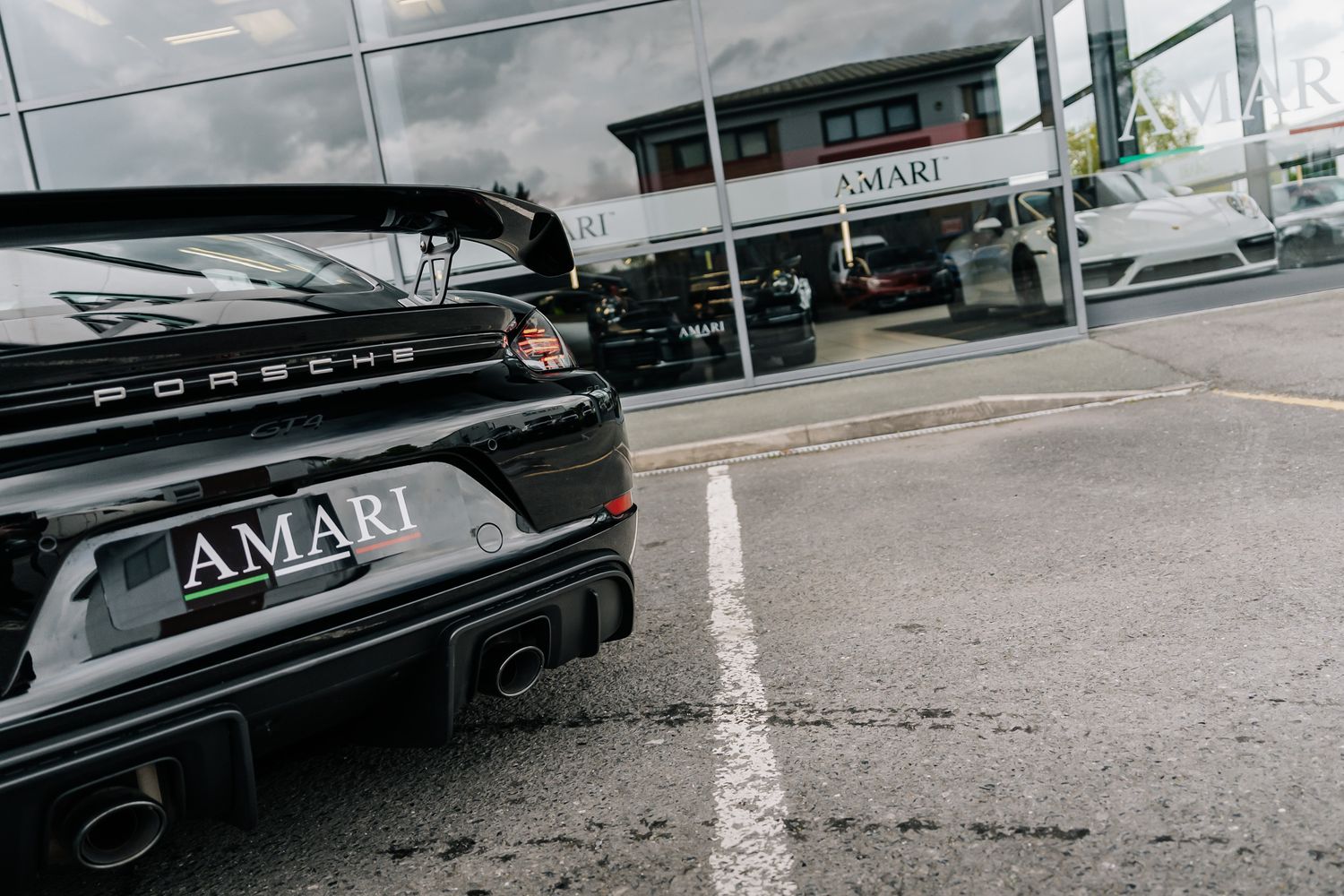 Porsche 718 Cayman GT4