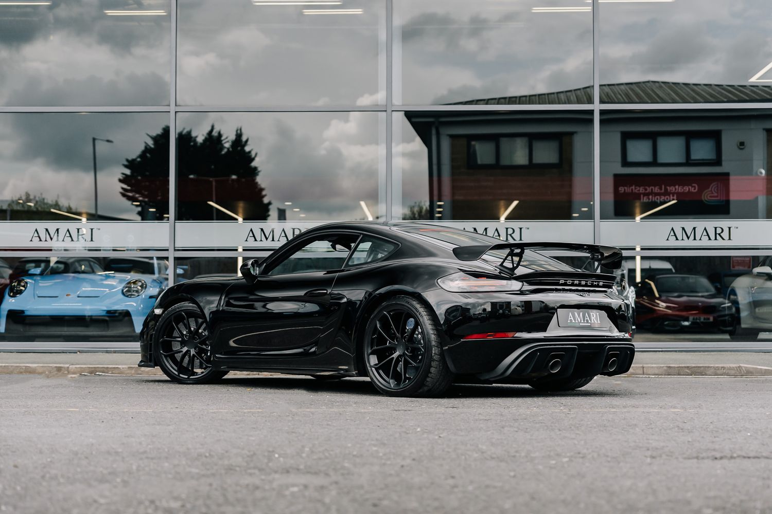 Porsche 718 Cayman GT4