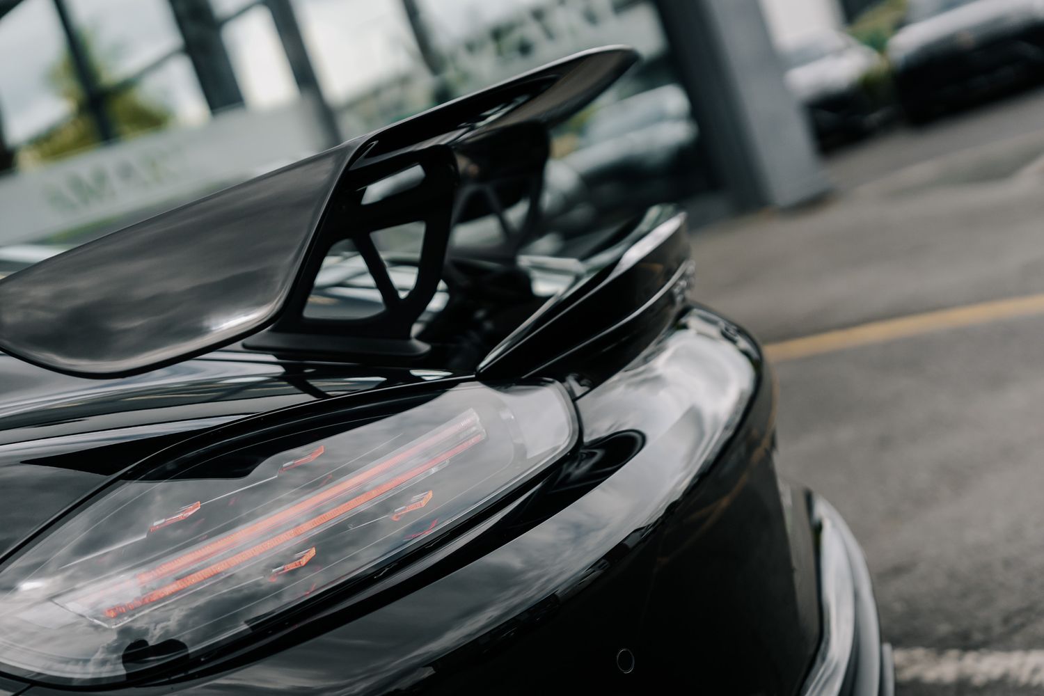 Porsche 718 Cayman GT4