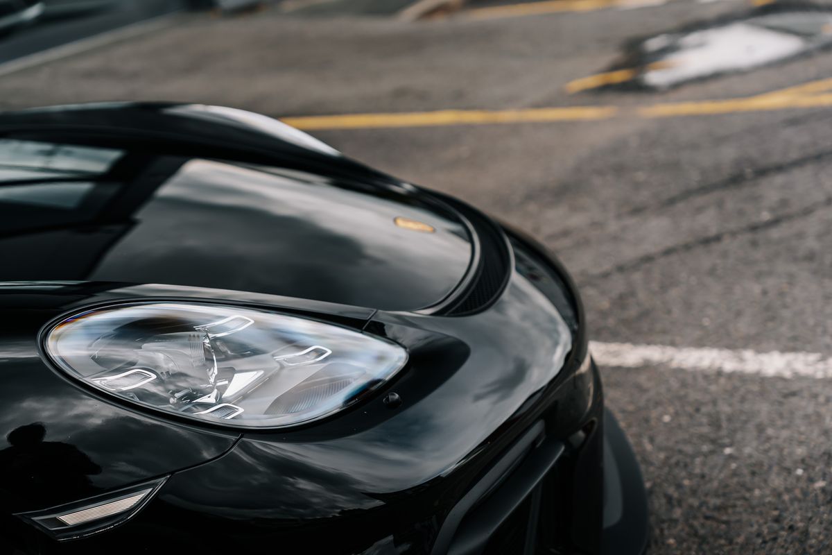 Porsche 718 Cayman GT4