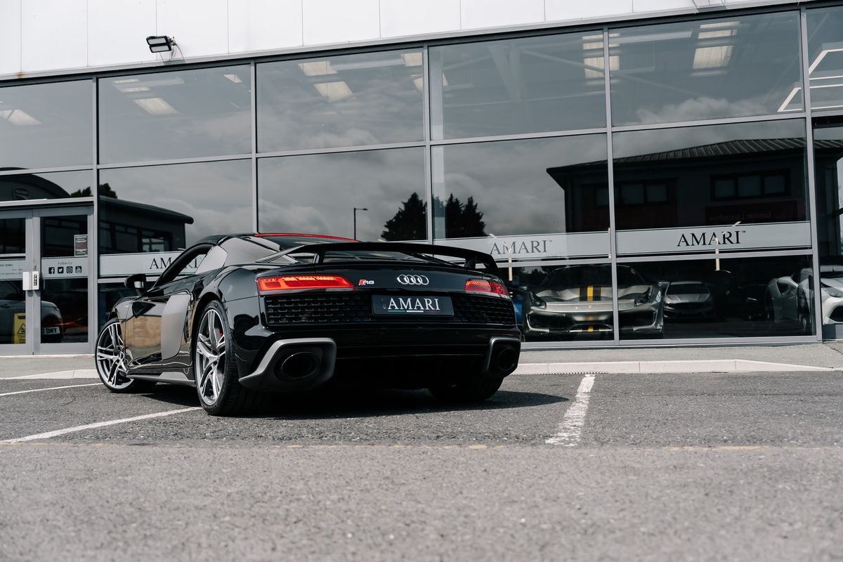 Audi R8 Performance
